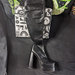 NIB Koi Footwear The Redemption thigh high boots black matte US 11/UK 9